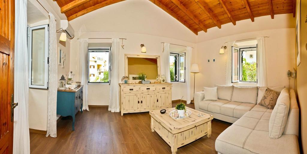 Theano Cottage Ґайос Номер фото